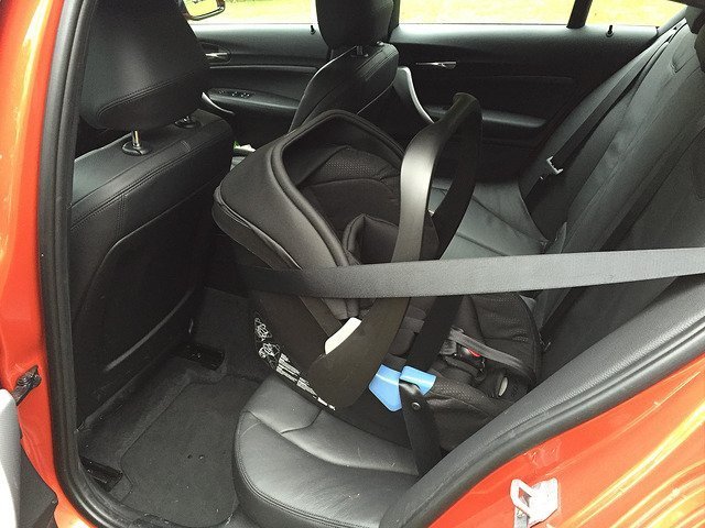 Крепление для детского кресла isofix